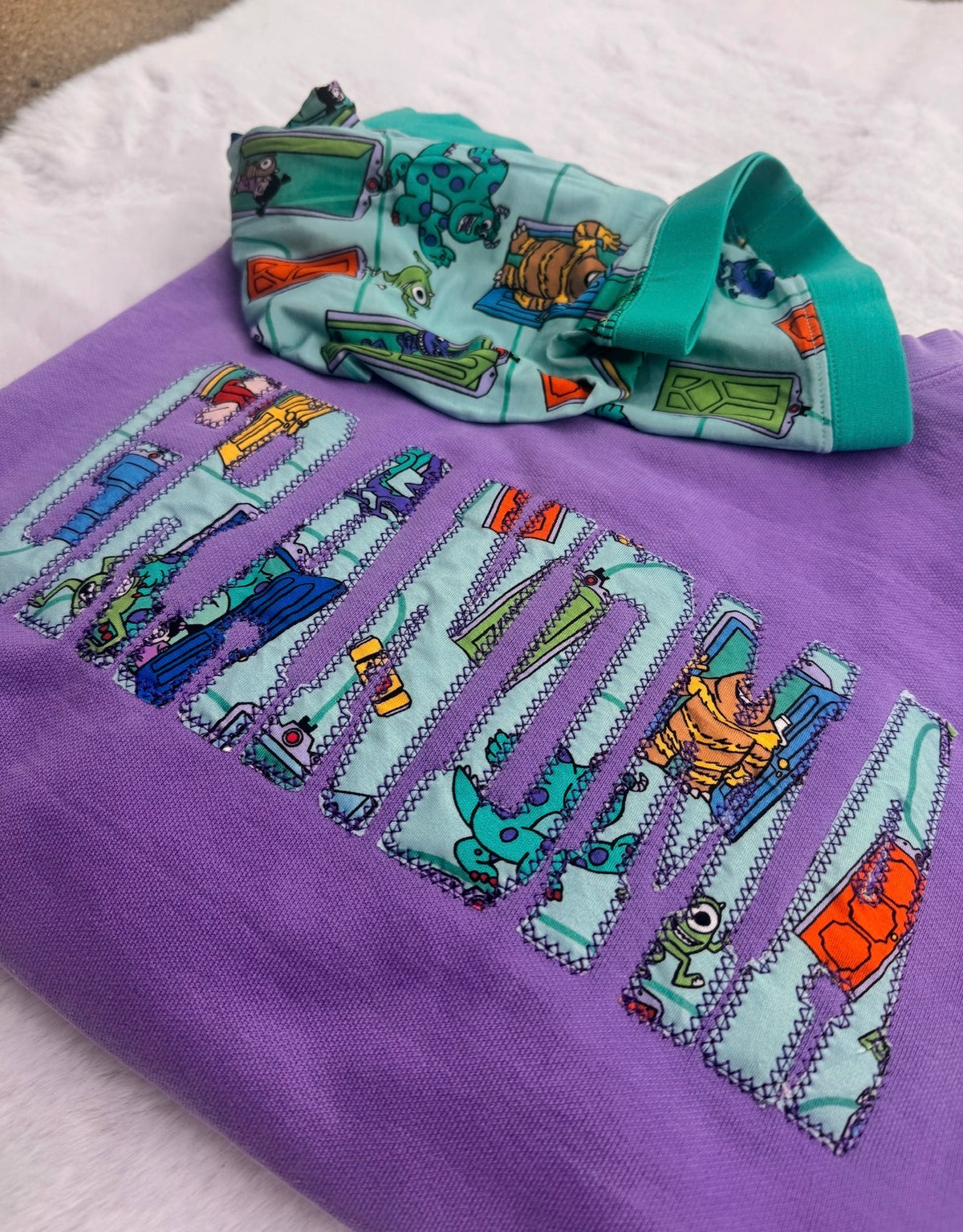 Keepsake Crewneck